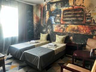 Гостиница Прибрежная Калуга Двухместный номер с 2 отдельными кроватями-1